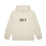 the-signature-1977-essentials-knit-hoodie