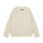 essentials-classic-round-sweater-apricot-1