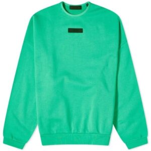 essentials-long-sleeve-collar-sweatshirt